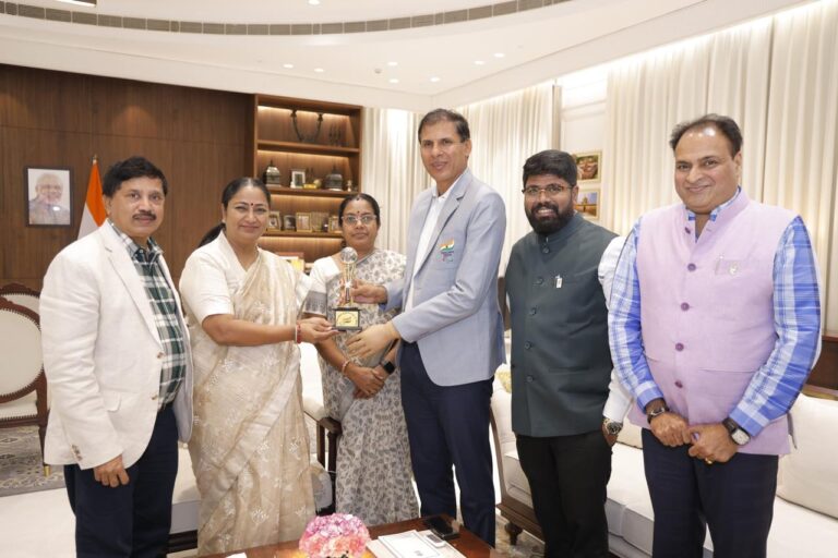Paralympic Committee of India Delegation Meets Delhi Chief Minister Smt. Rekha Gupta to Discuss About New Delhi 2025 World Para Athletics Championship
